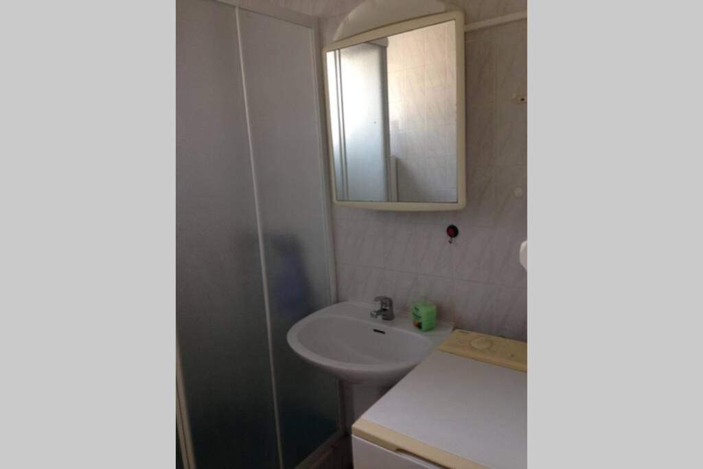 Apt Climatisé T3 Saint Pierre La Mer, terrasse, jardin et parking privé Fleury  Extérieur photo